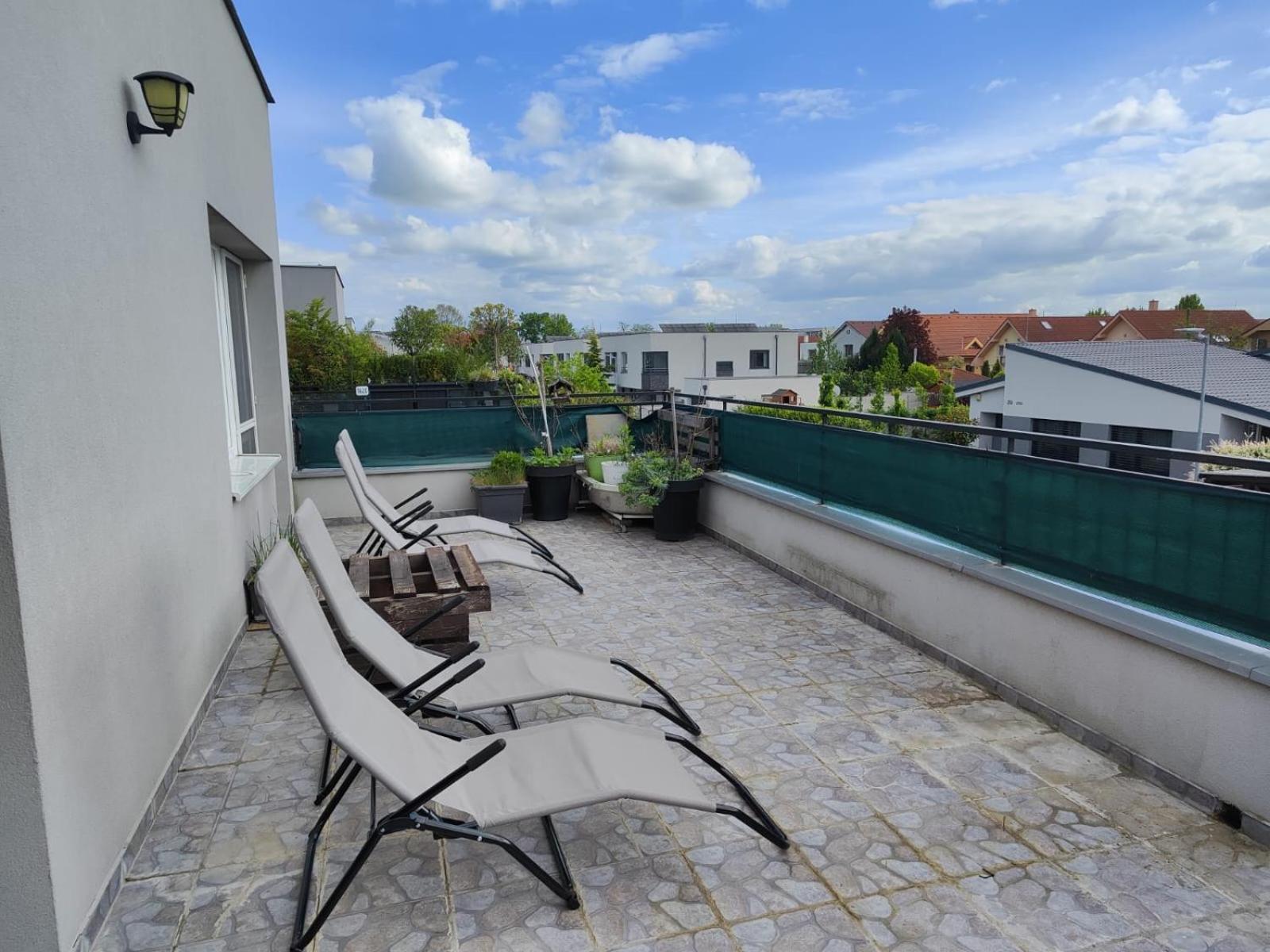 Apartman Dominika Appartement Rovinka Buitenkant foto